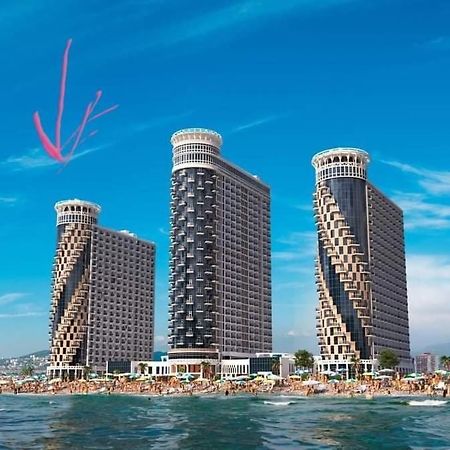 Апартаменты Orbi Sea Tower Block A Батуми Экстерьер фото